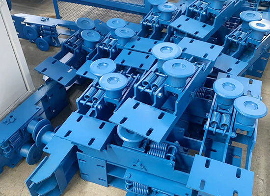 ��ѹ������